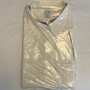 Brooks Brother dress shirt hardly worn size 17.5 34